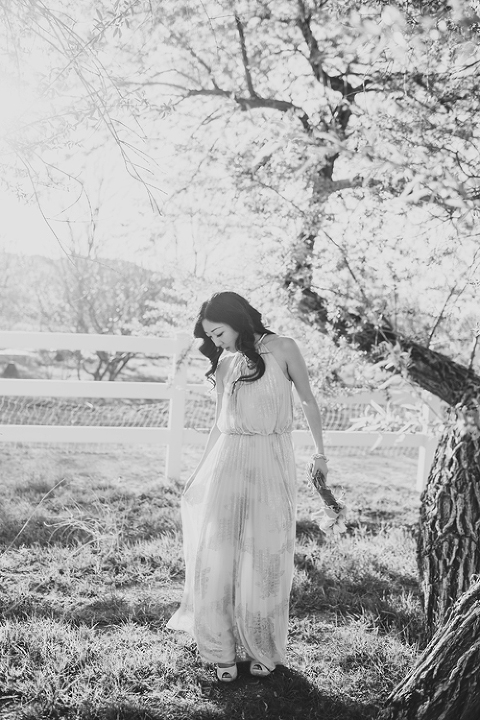 cherry_orchard_engagement_shoot_christine_farah017